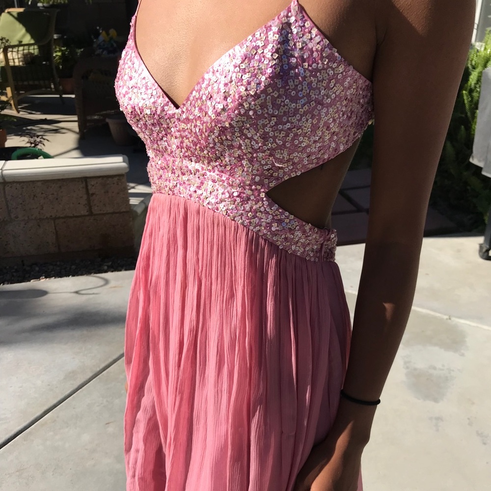 pink BCBG MaxAzria dress size 2